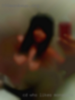 CD who likes to play in Monahans, TX on cam together.